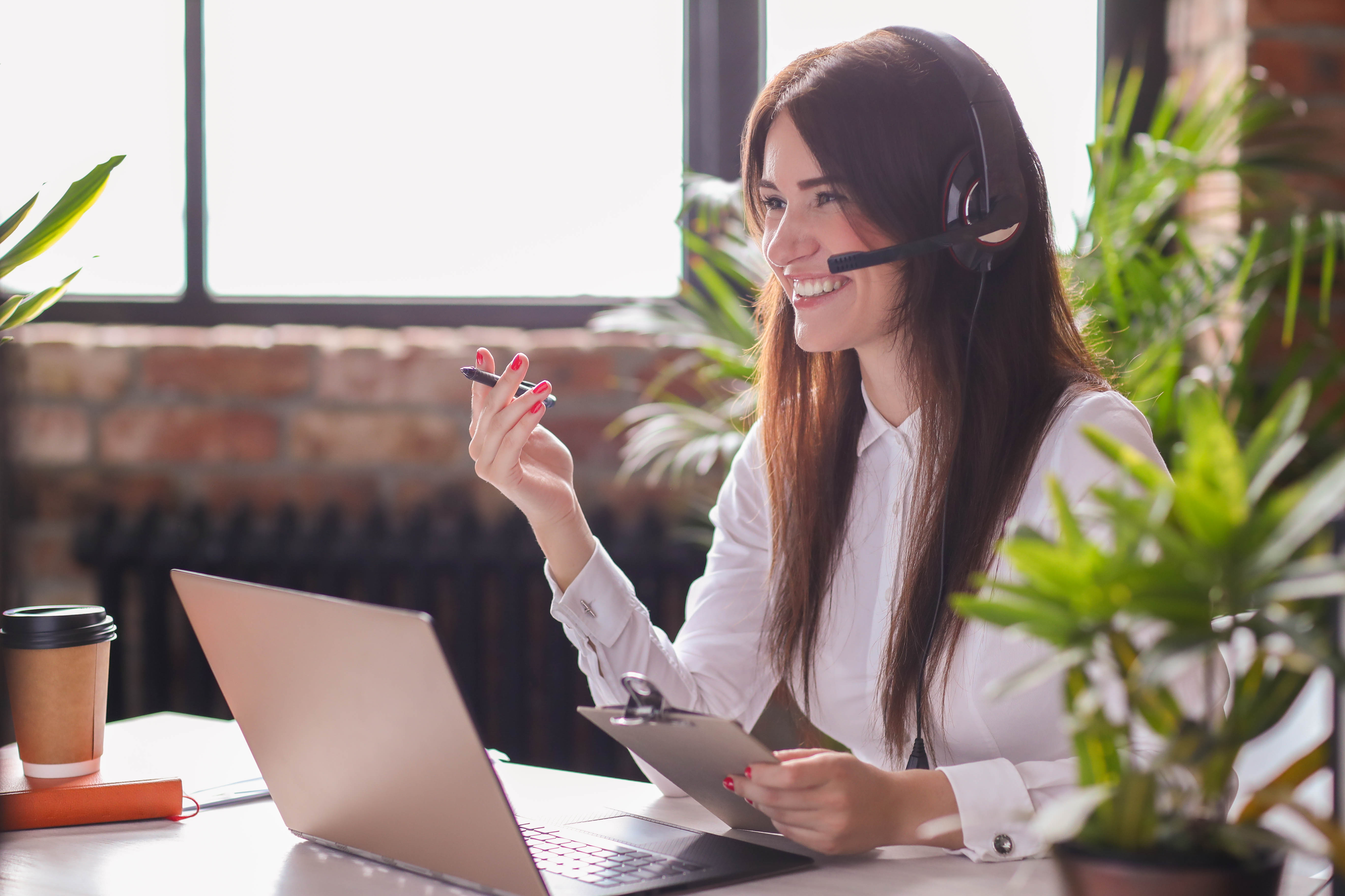 How to Choose the Best Call Center Services in Dubai